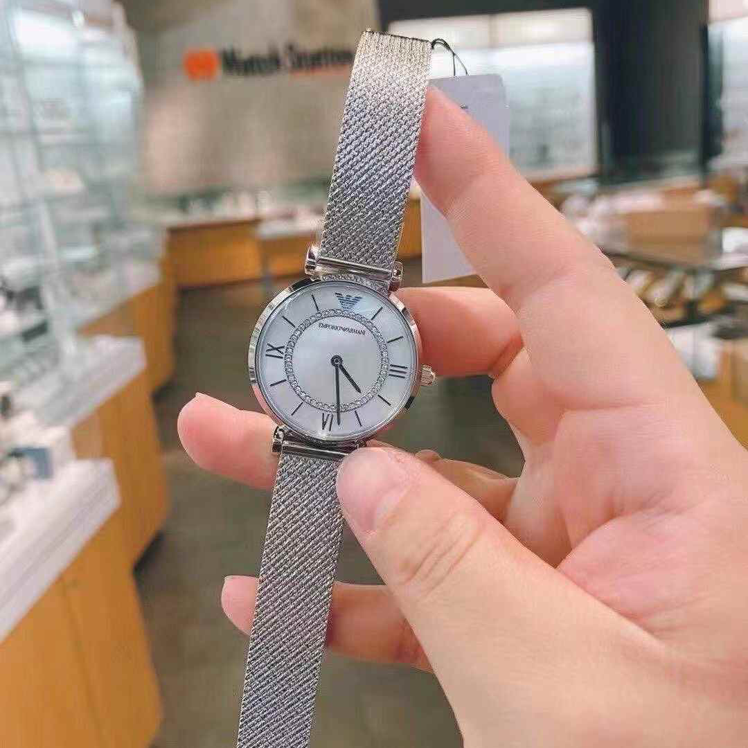 Emporio Armani安普里奥.阿玛尼女士摩天轮石英表 AR1907银色