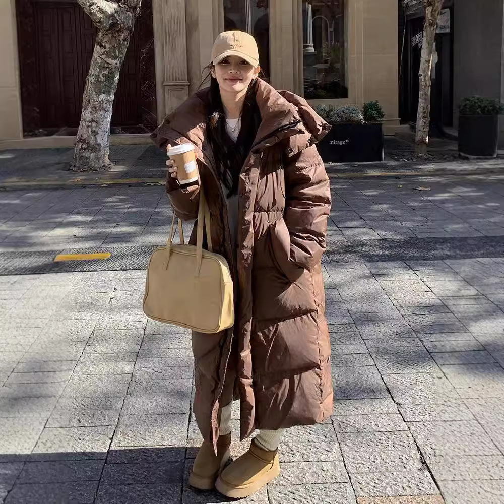 高级感羽绒服女冬季新款炸街超长款过膝到脚踝大被子连帽加厚外套