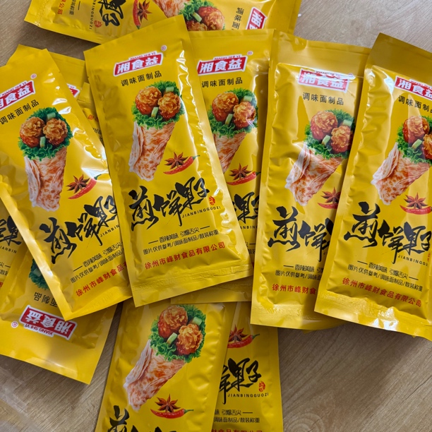 煎饼果子 香辣美味，引爆舌尖