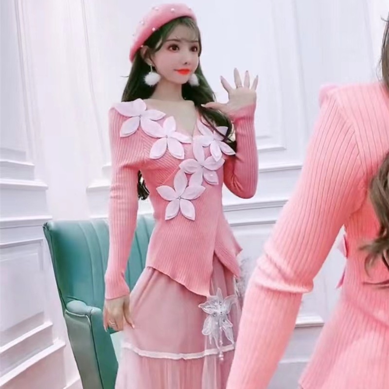 （现货）公主家896花朵领针织衫上衣+半身裙秋冬甜美修身套装