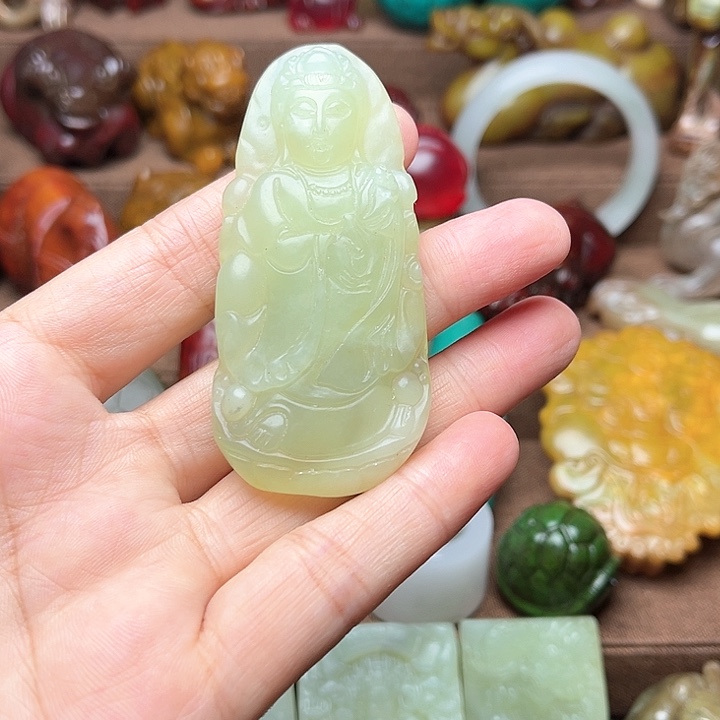 白玉菩提吊坠22。。