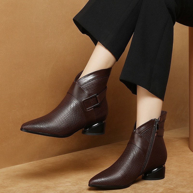 粗跟短靴女2025秋冬季新款马丁靴中跟真皮靴子加绒女鞋百搭罗马鞋