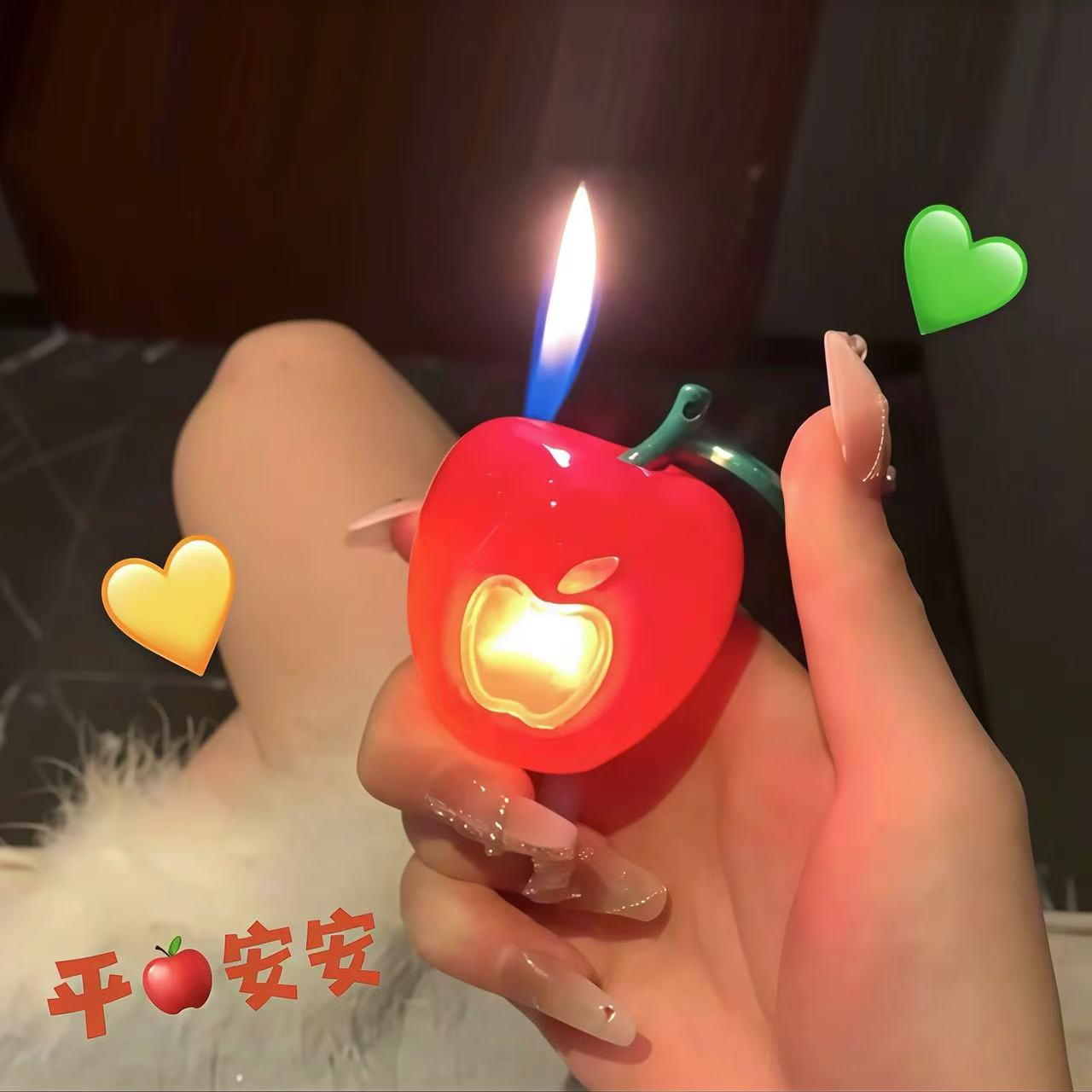 网红创意彩灯发光苹果造型充气打火机送男友礼物圣诞节平安夜草莓