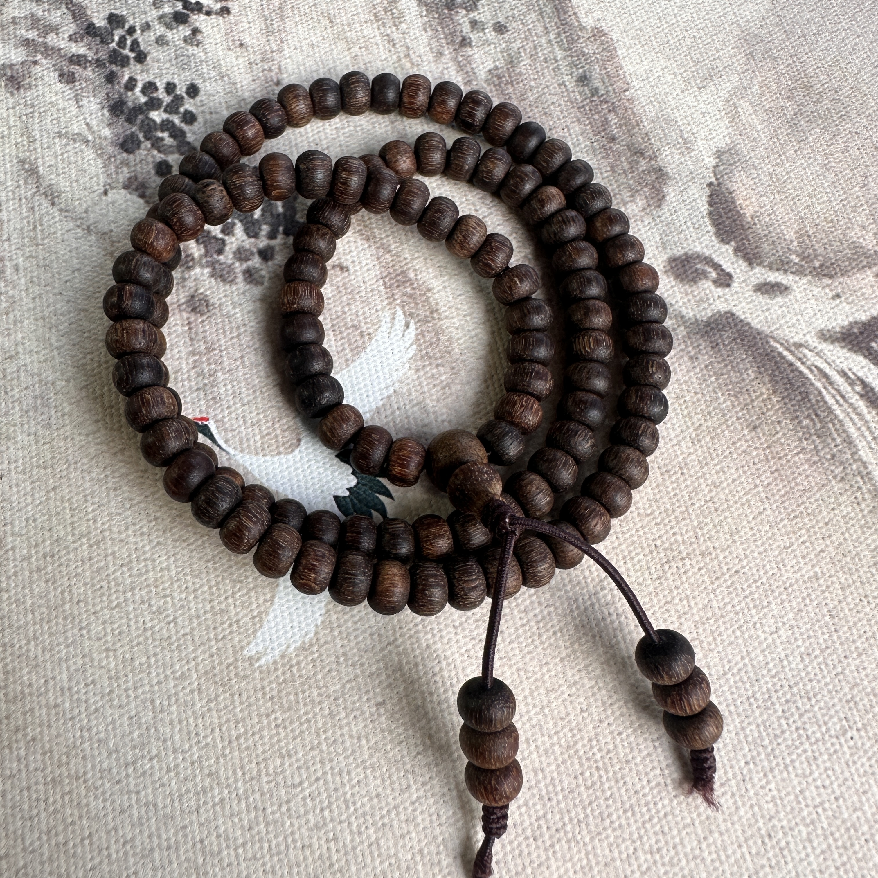 Z13 {沉水级}越南富森红土苹果珠3X6沉香多圈 沉香碎屑养香瓶