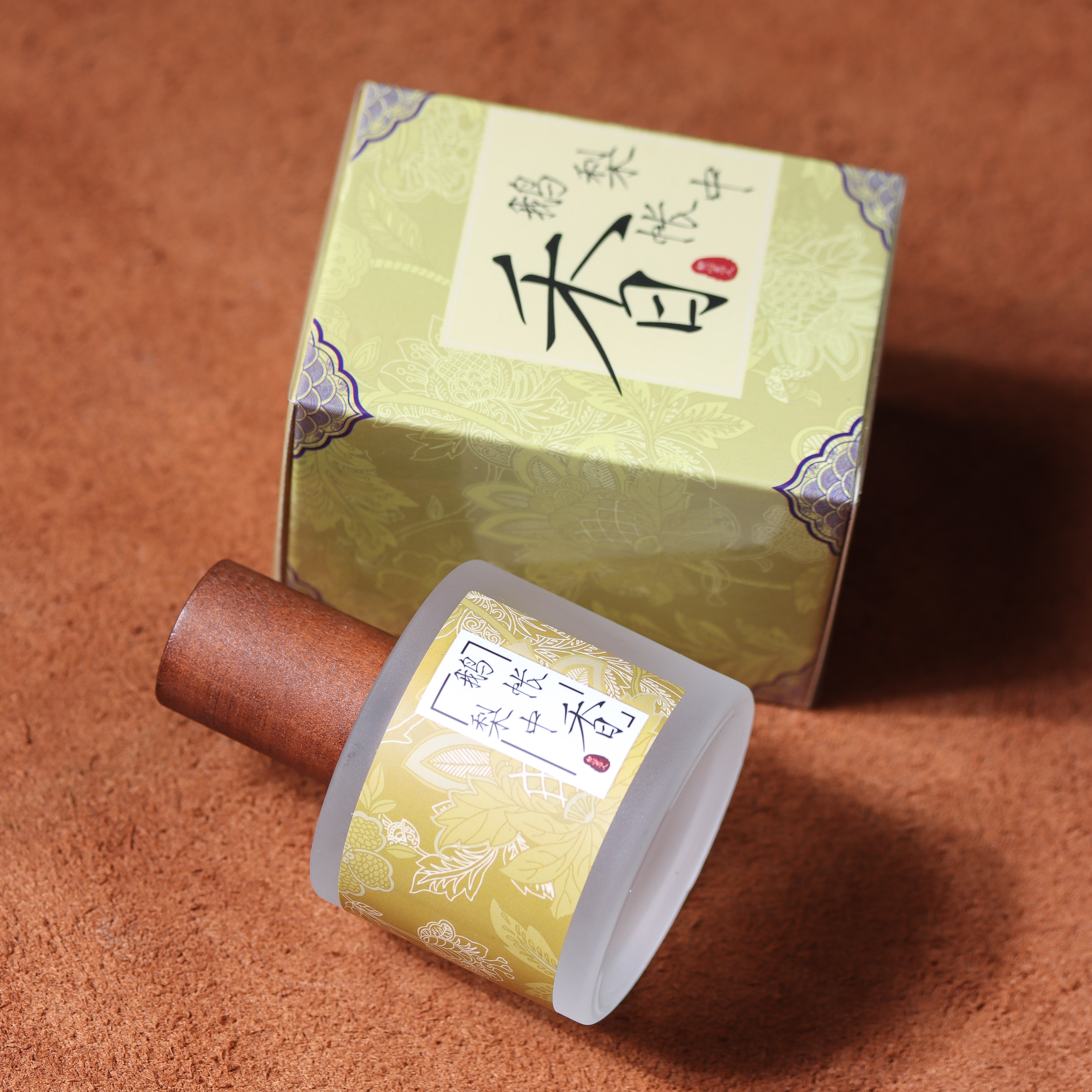 链接已开价  新粉福利·鹅梨帐中香香水 50ML 