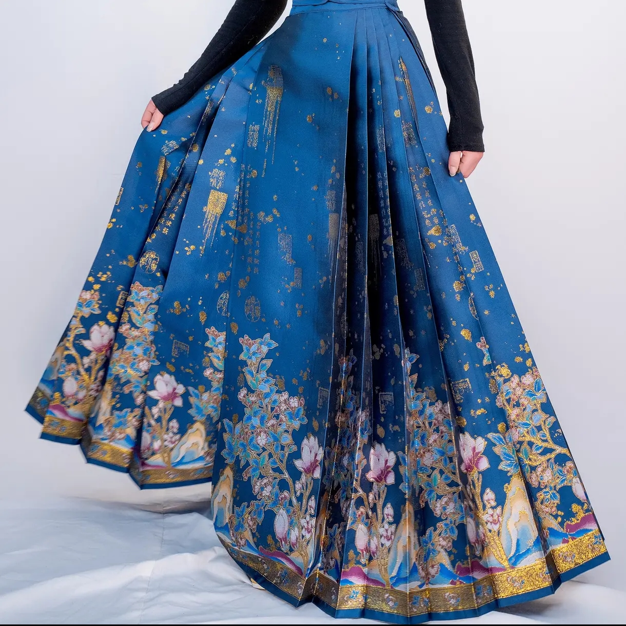 洛如嫣【最相思】中国风秋冬国风仿妆花马面裙6对褶日常穿搭