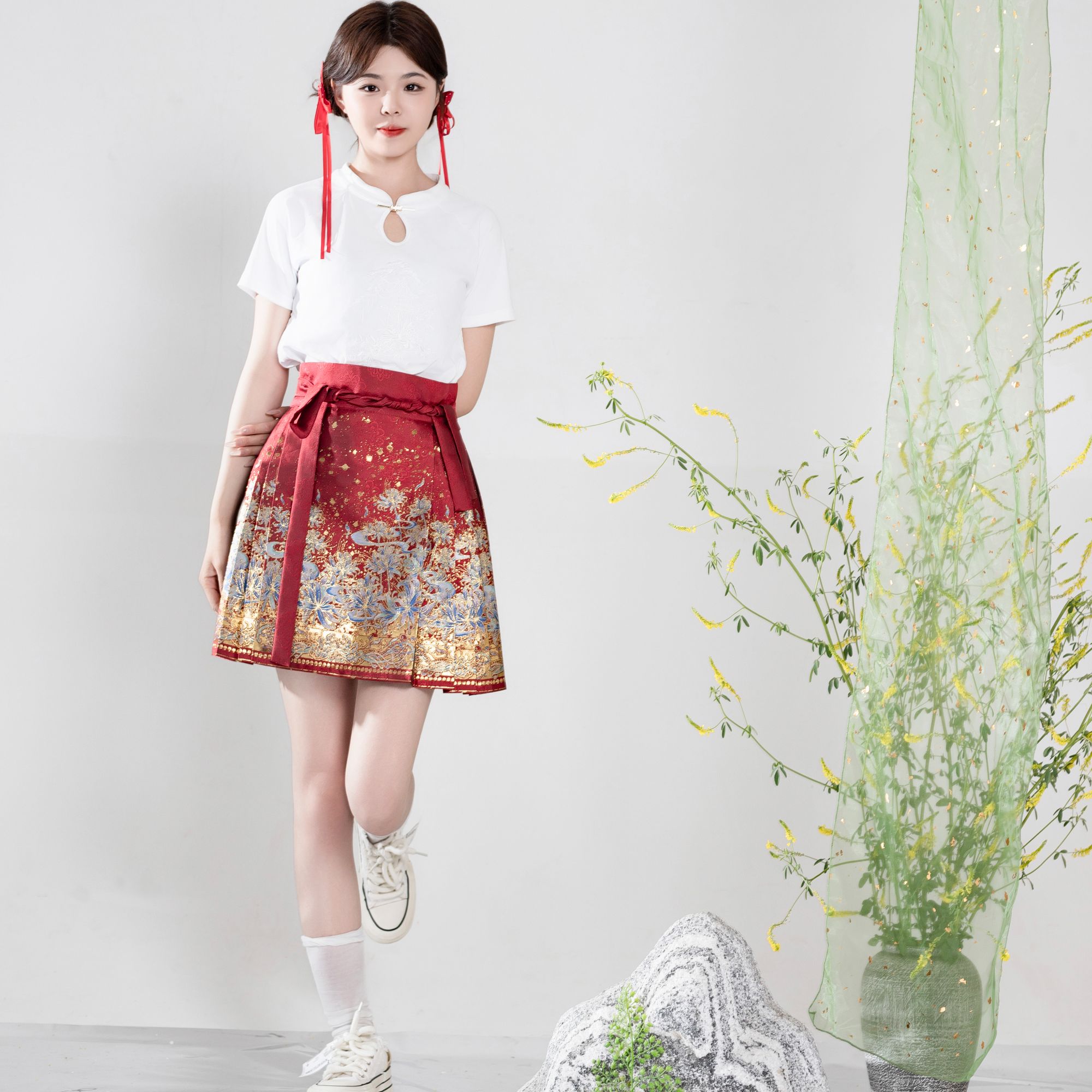 洛如嫣【彼岸花】夏季短款新中国式马面裙古风汉服美如画日常通勤