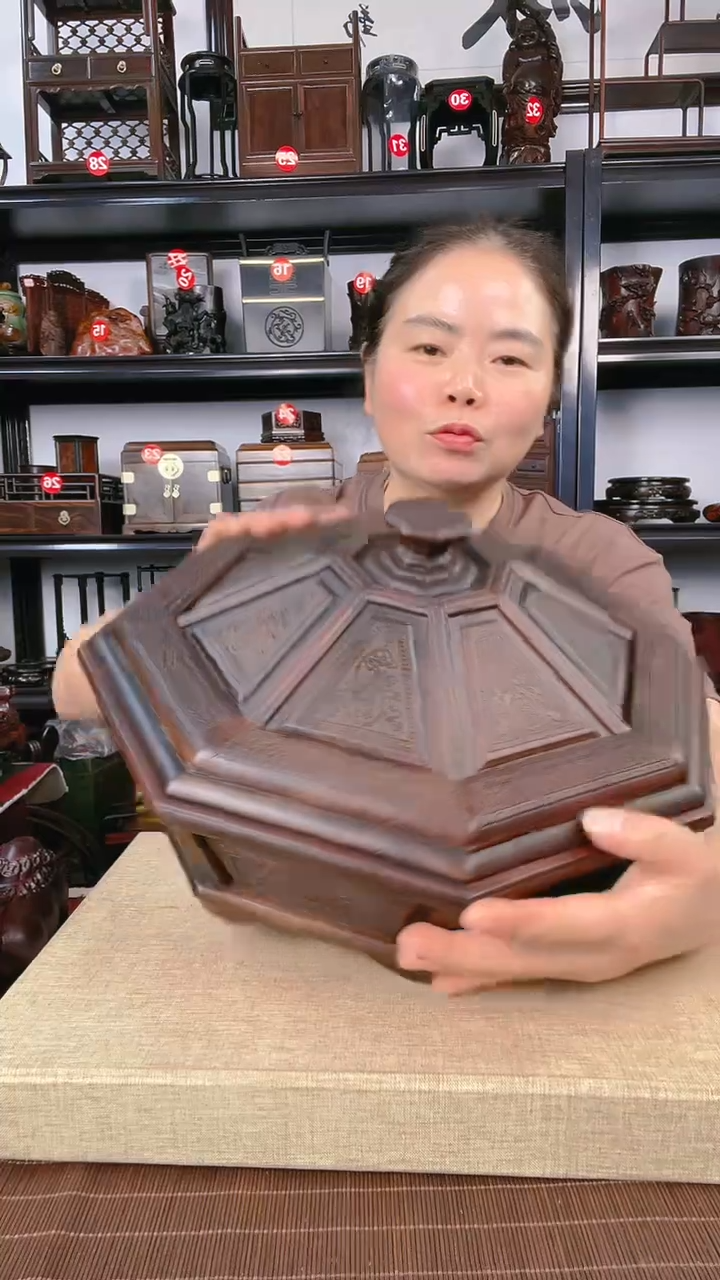 【闪购商品】木532老李红木工艺品