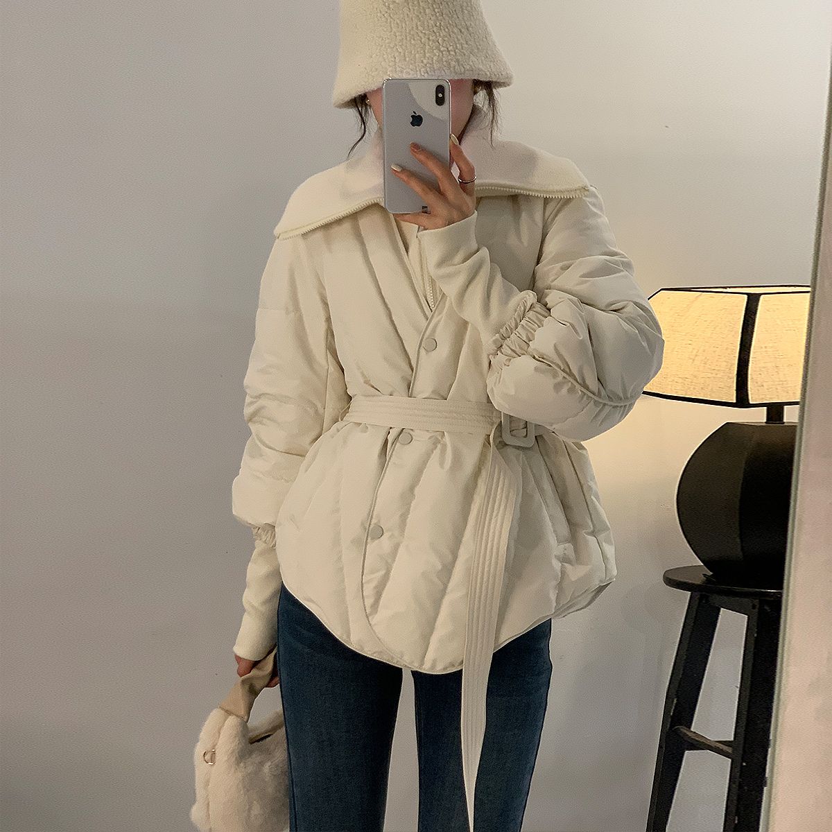 波司澄羽绒服女款年新款冬季时尚高级感大翻领欧货洋气小个子外套