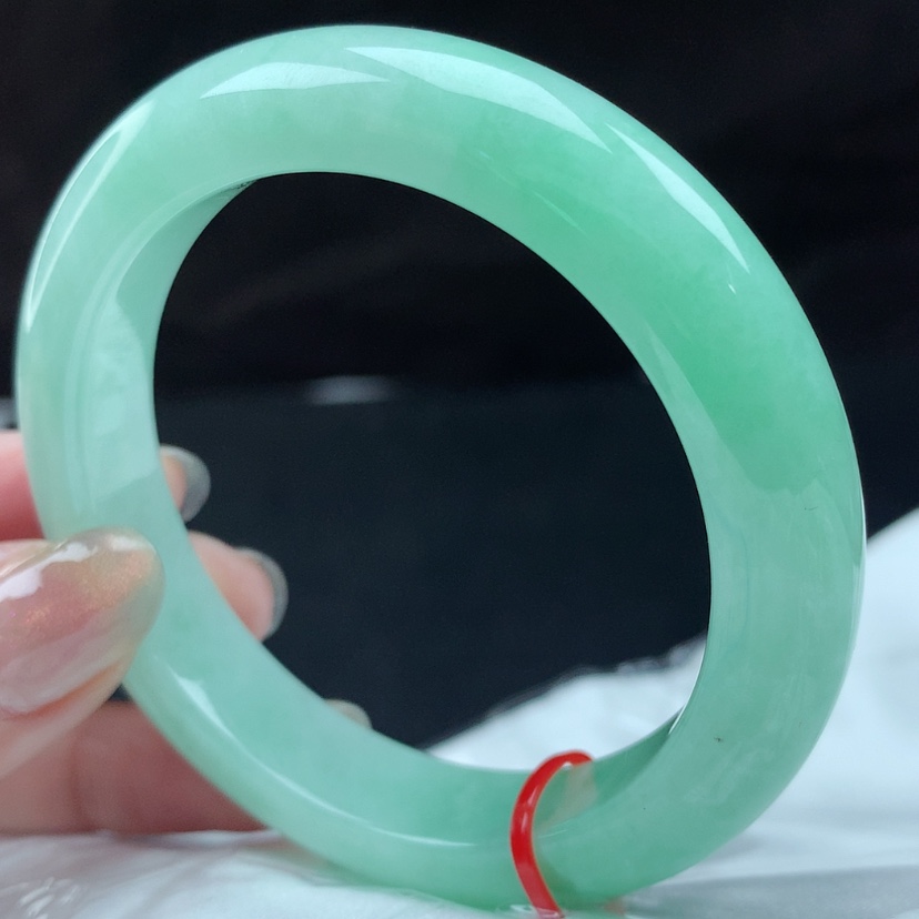 【闪购商品】翡翠手镯未镶嵌92091