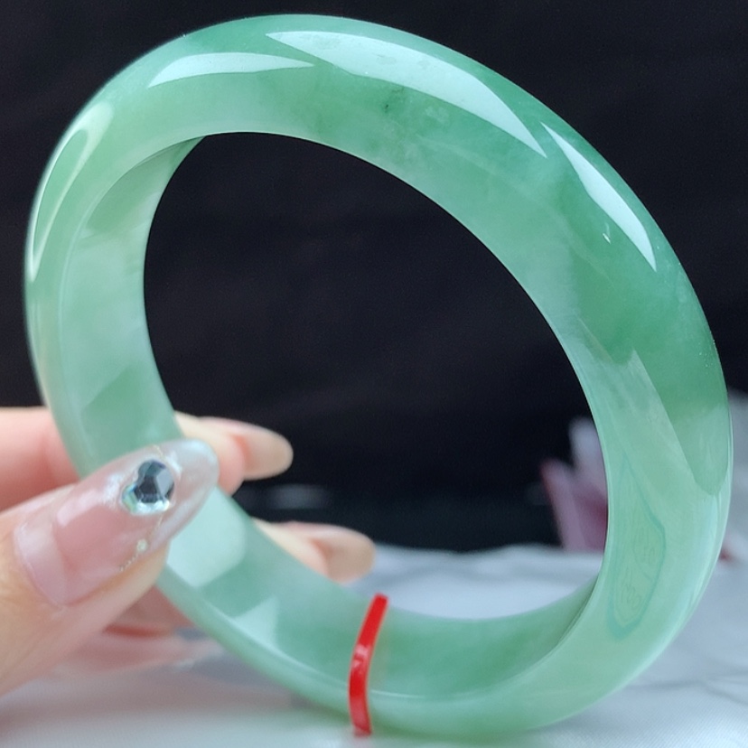 【闪购商品】翡翠手镯未镶嵌91030