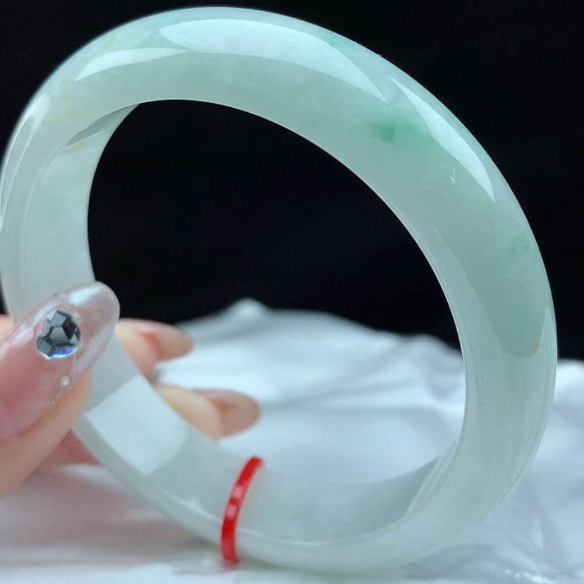 【闪购商品】翡翠手镯未镶嵌87052