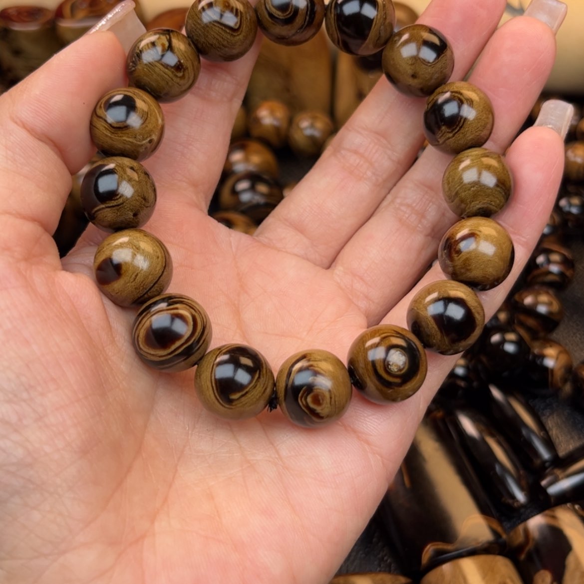 【闪购商品】血鉚根雕闲*14圆珠