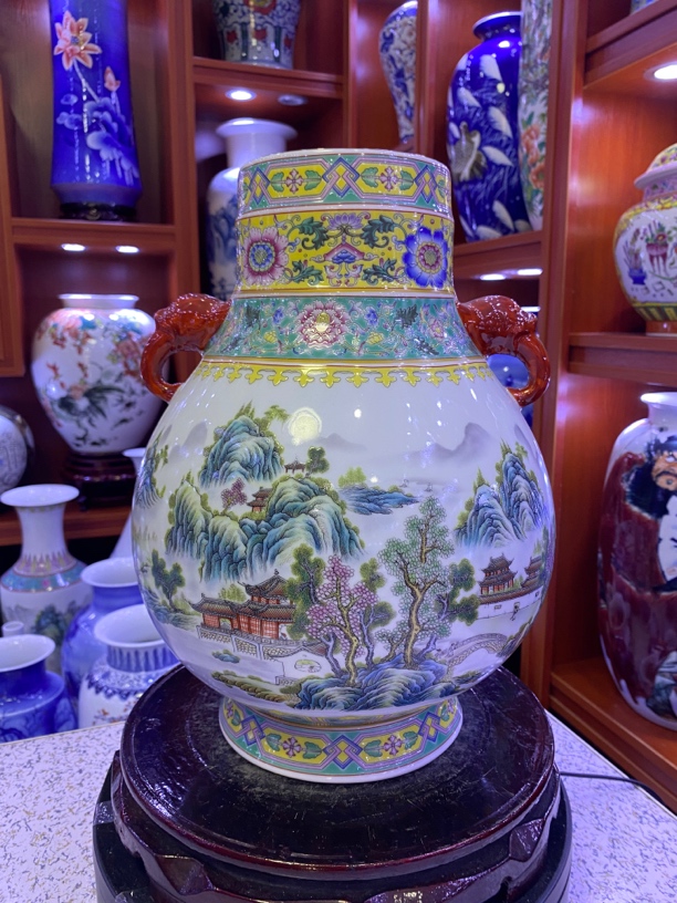 景德镇粉彩福筒双耳尊瓶