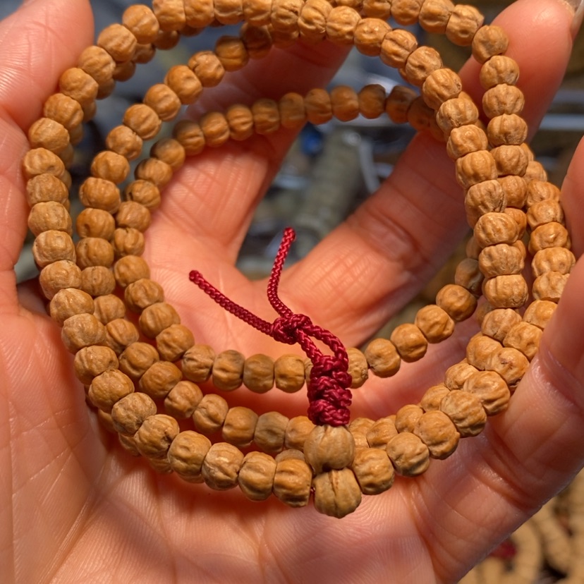 【闪购商品】柏香籽/百香籽手串龙****y小金豆