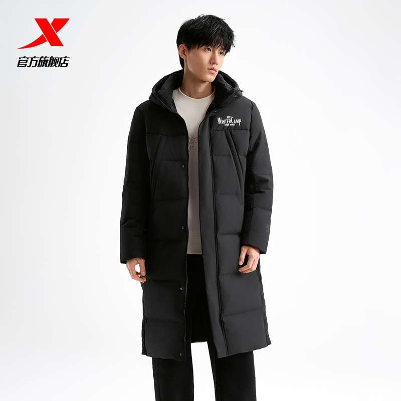 XTEP/特步高校冬令营中长款24冬季男士保暖休闲户外运动羽绒服