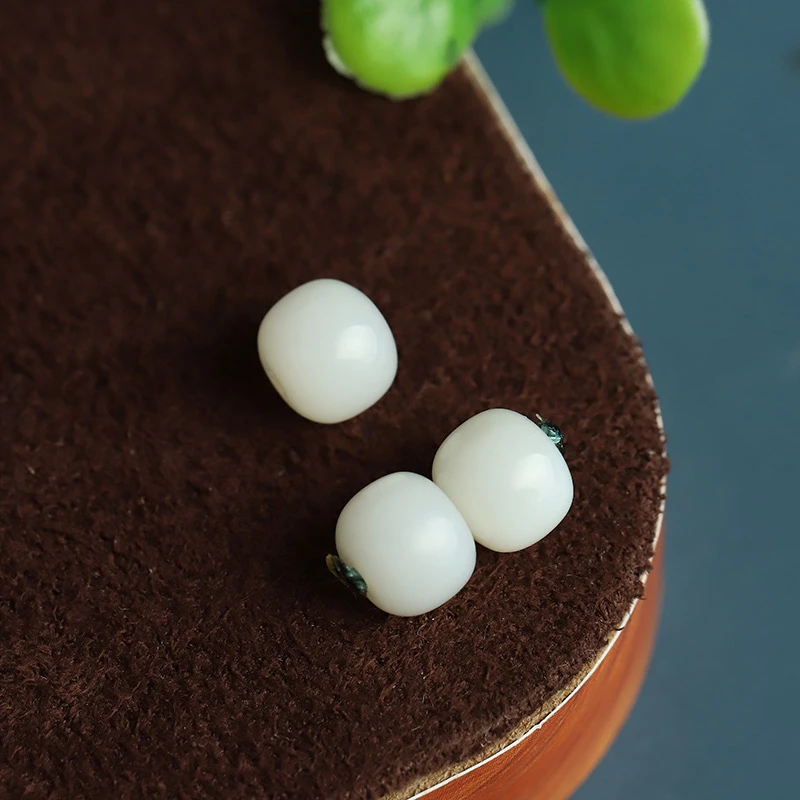 新疆和田玉老型白玉8尺寸单珠顶珠中珠百搭配饰