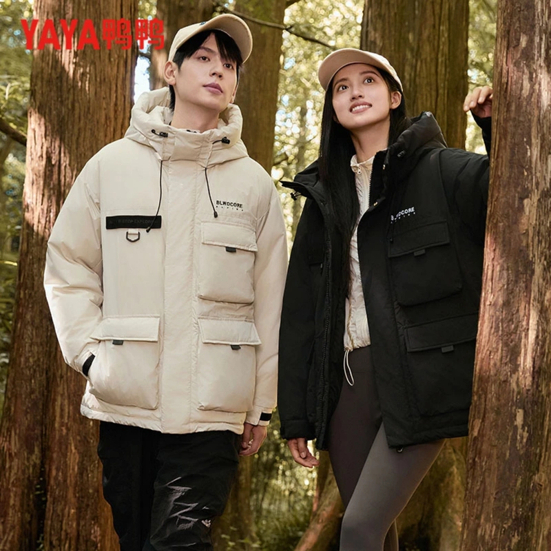 YAYA/鸭鸭工装风羽绒服男女同款户外休闲时尚加厚保暖羽绒外套男