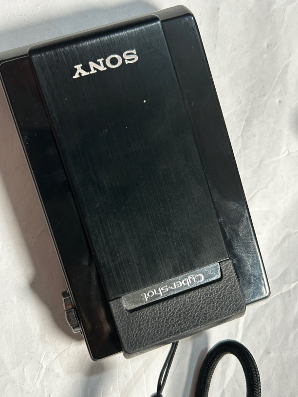 9新 Sony/索尼 索尼t500原盒触摸屏一千万像素黑色数码相机