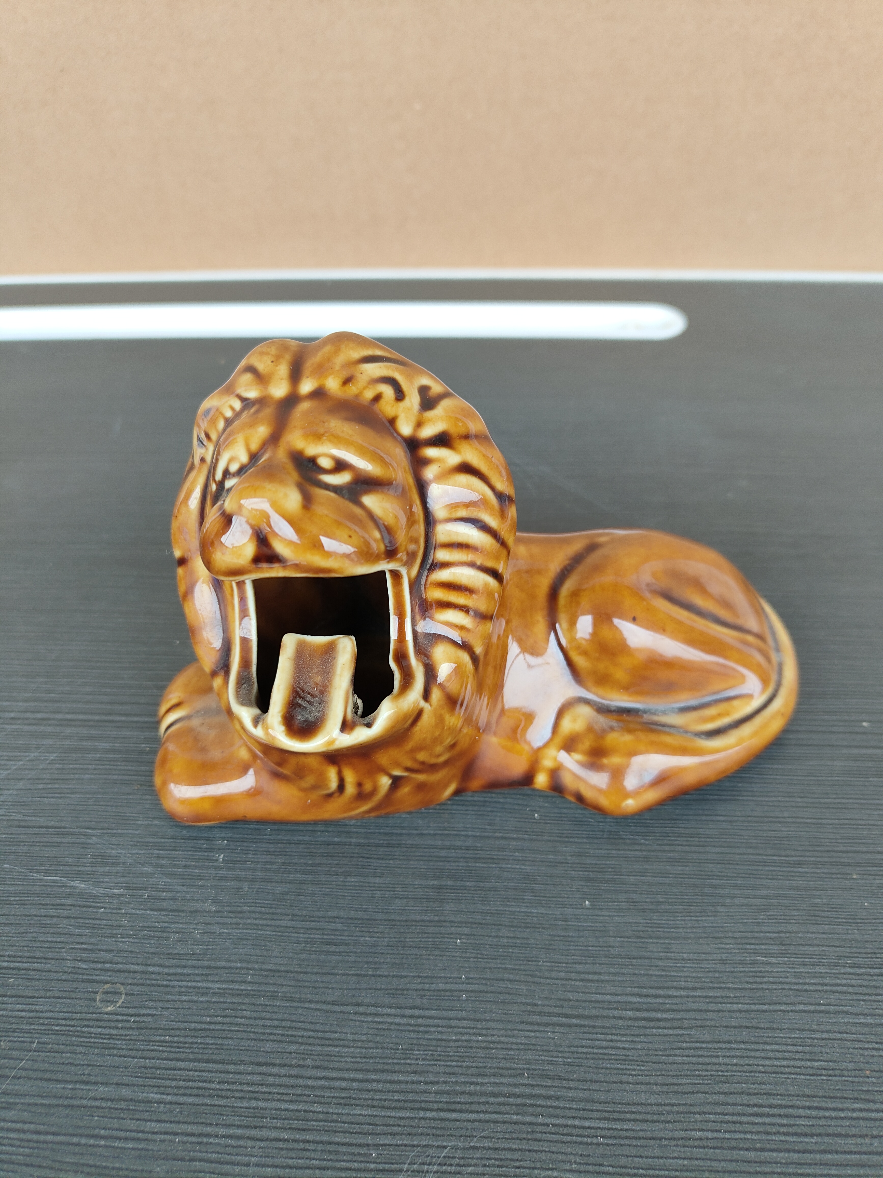 老式烟灰缸80年代复古陶瓷摆件饰品老物件