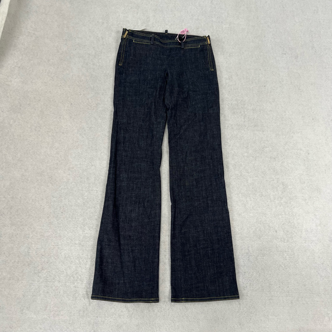 全新未使用  DSQUARED2 微喇牛仔裤38