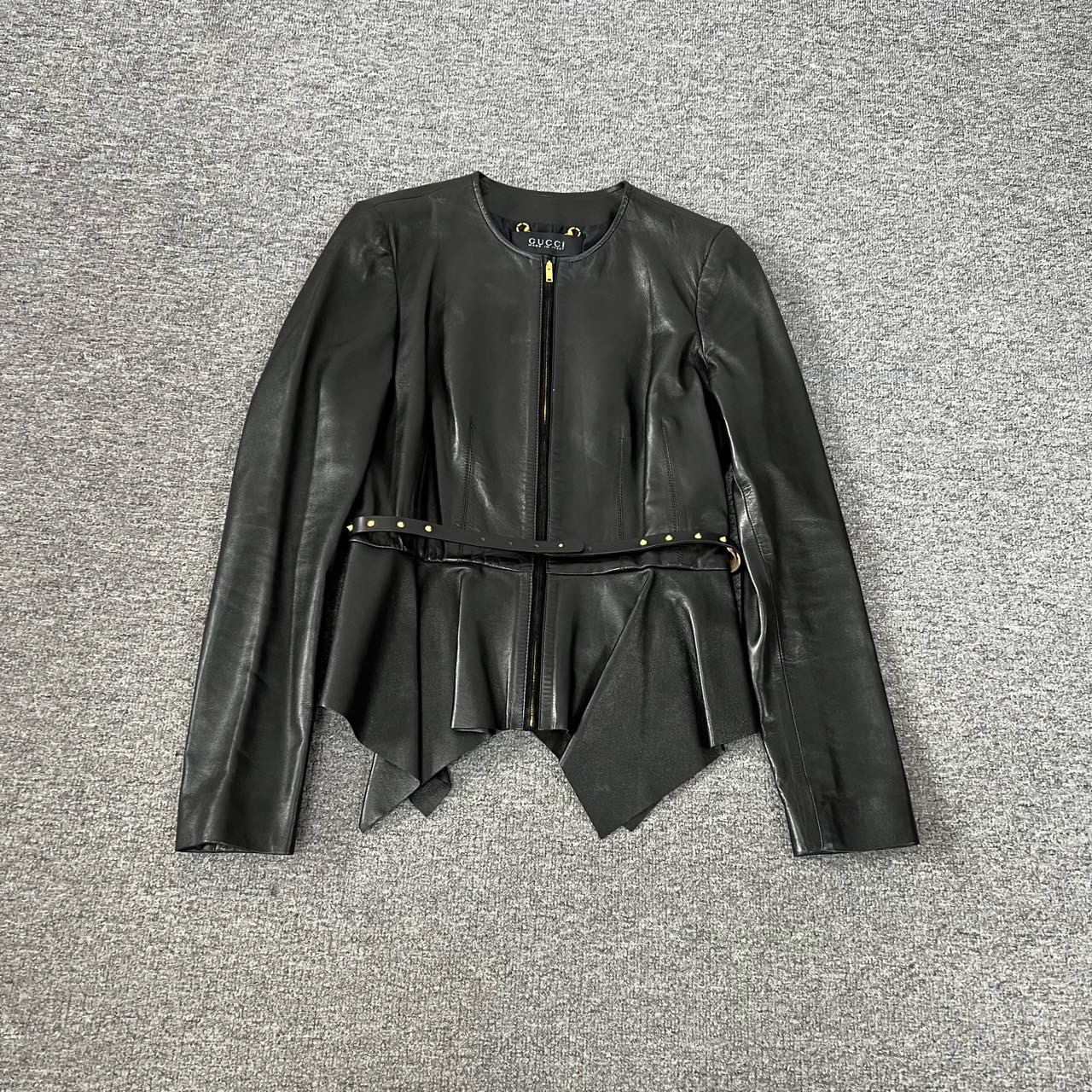 99新 AMIPARIS Gucci 裙摆皮衣 42码