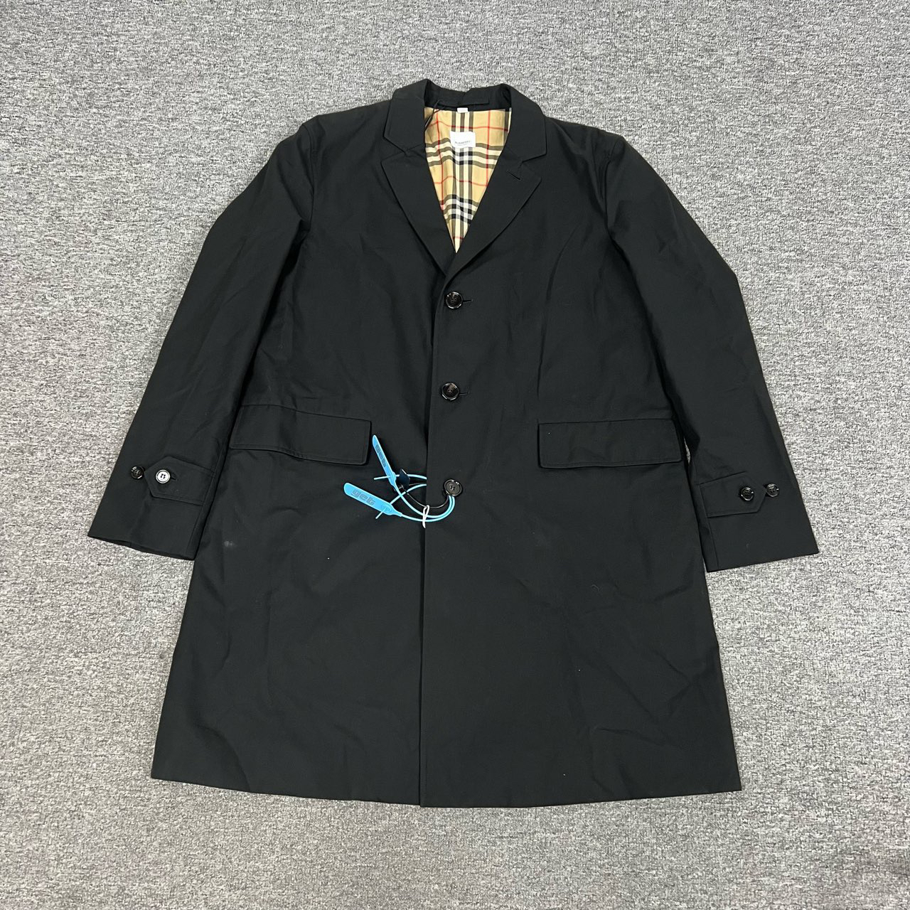 全新未使用 BURBERRY/博柏利 Burberry 黑色风衣 52码