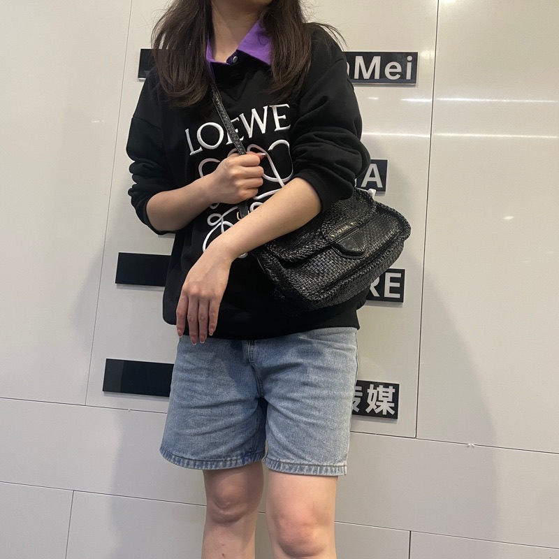 95新 Prada/普拉达 黑金小猪包/编织款/30