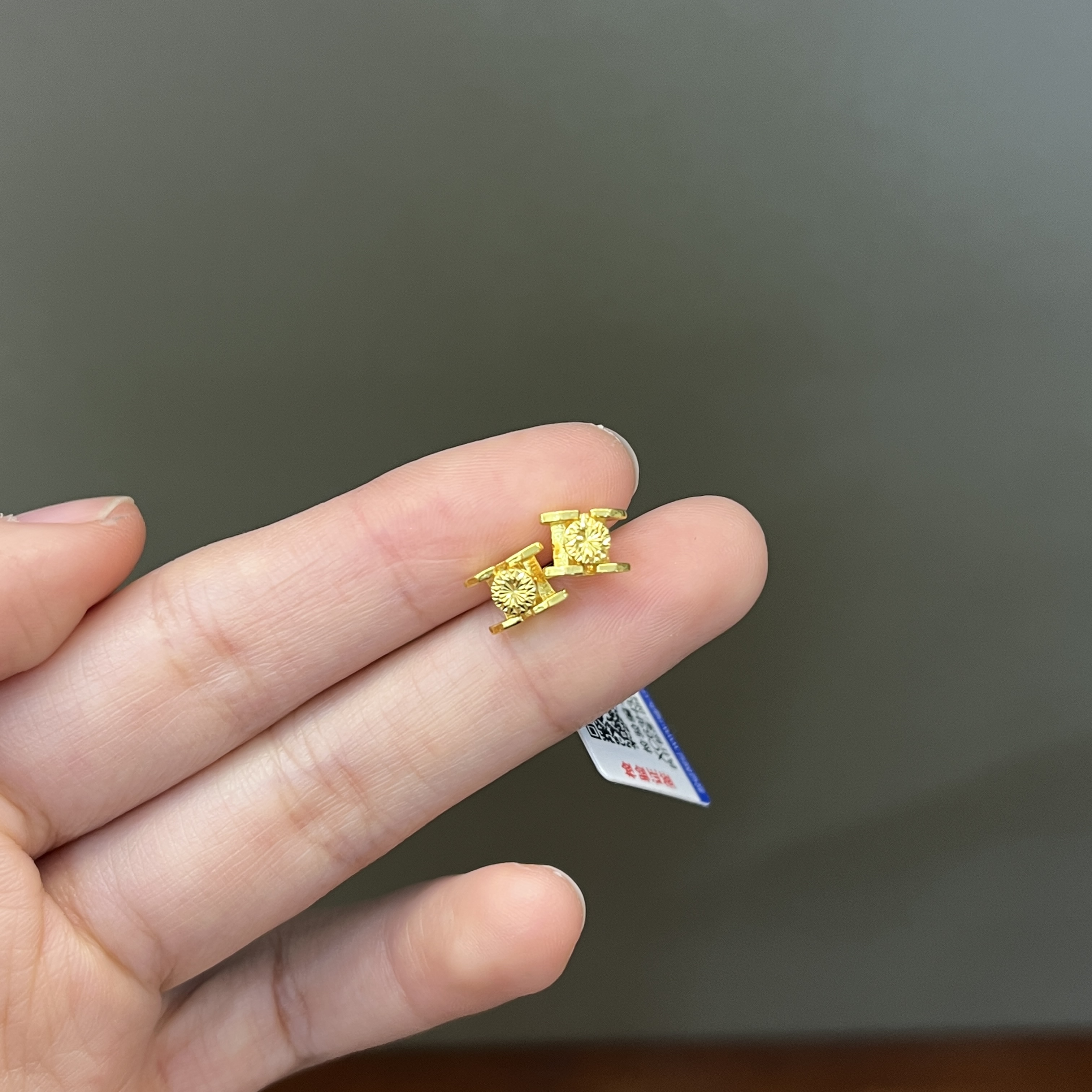 御典金翠缘福利款50特价足金黄金钻耳钉3.04g