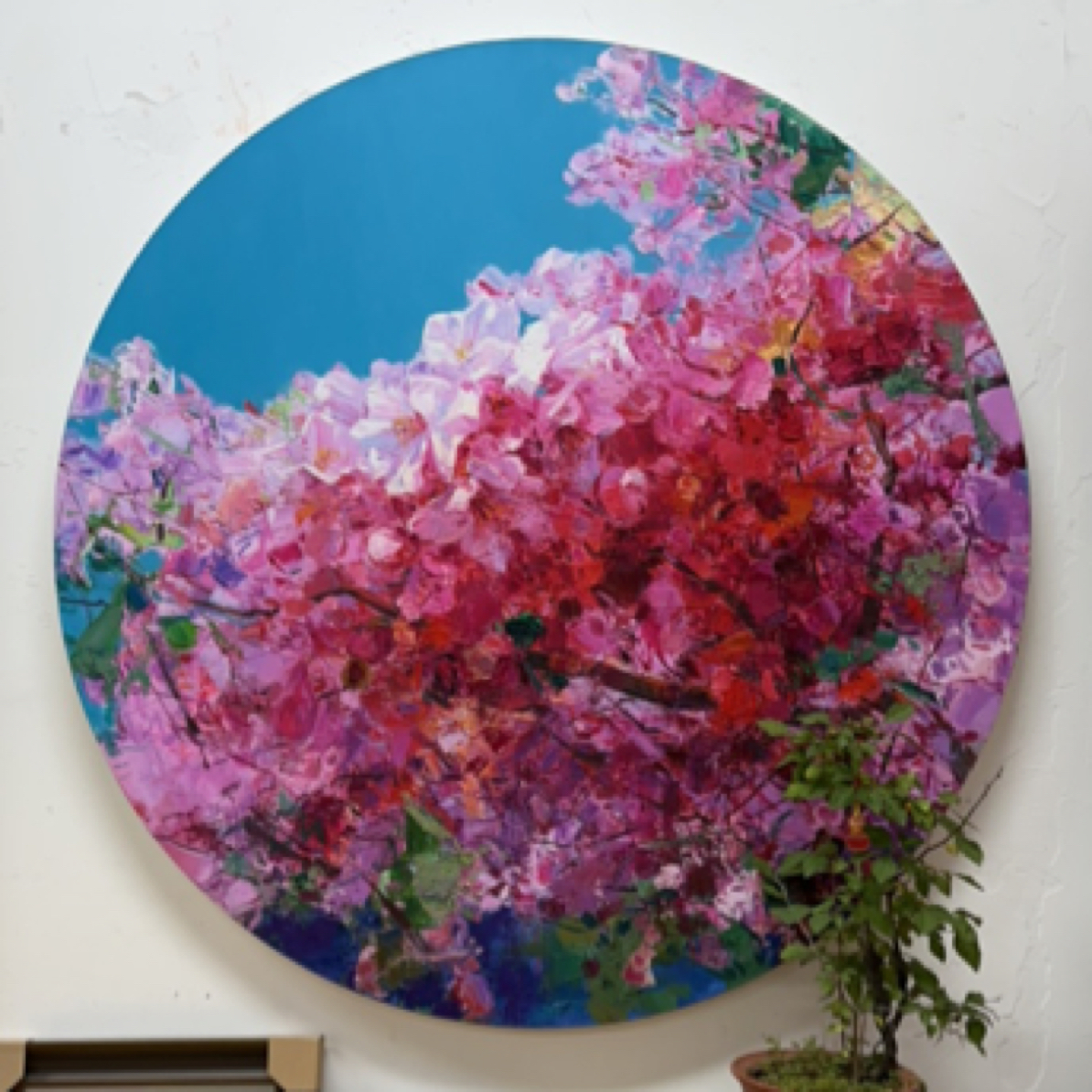 苏隆穆老师原创油画，《春》圆型直径150cm,桃花努放色彩鲜艳红似火