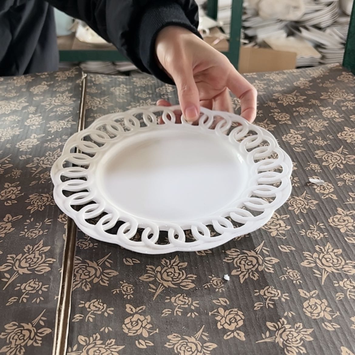【闪购商品】陶瓷其他微瑕8英寸