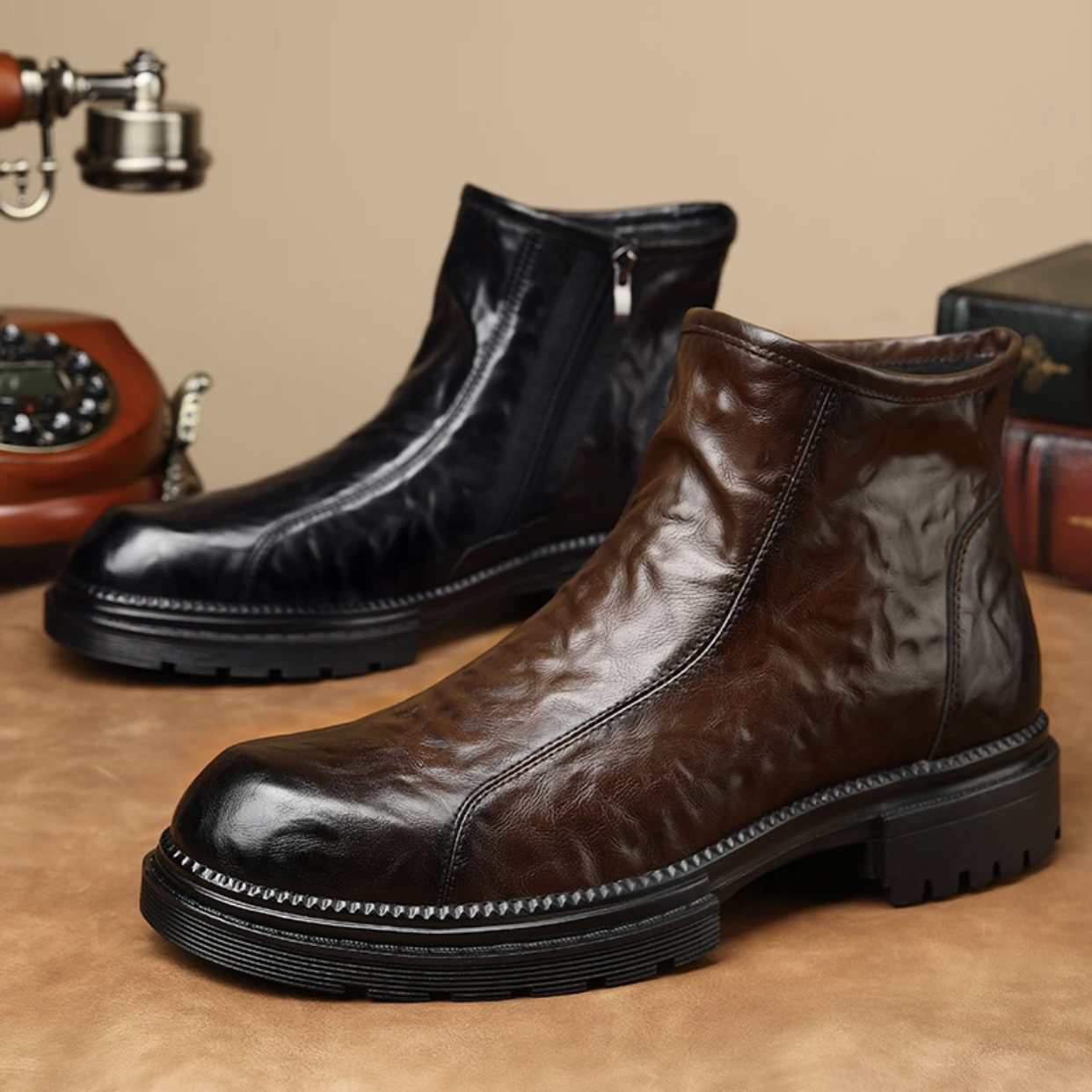 【卓凡尼·华伦天奴】新款男士高档轻奢马丁靴68555C