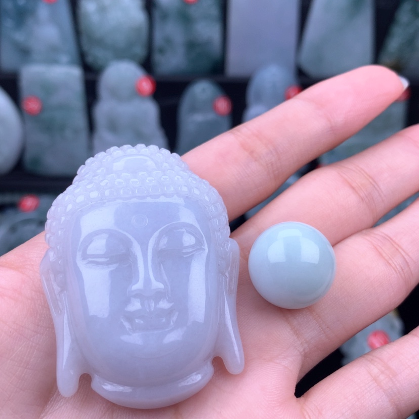 【闪购商品】翡翠颈饰未镶嵌文**宝