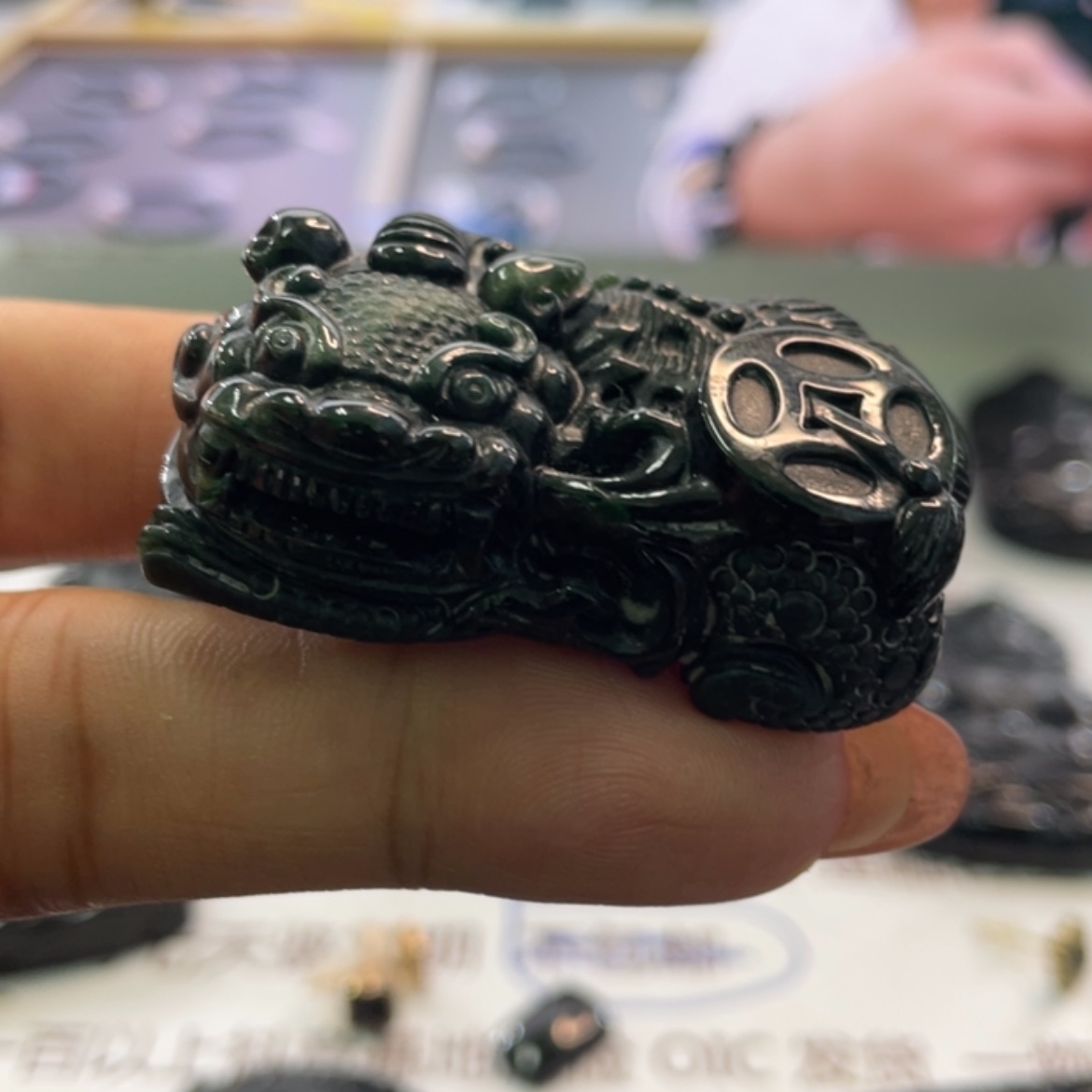 【闪购商品】翡翠颈饰未镶嵌开***李