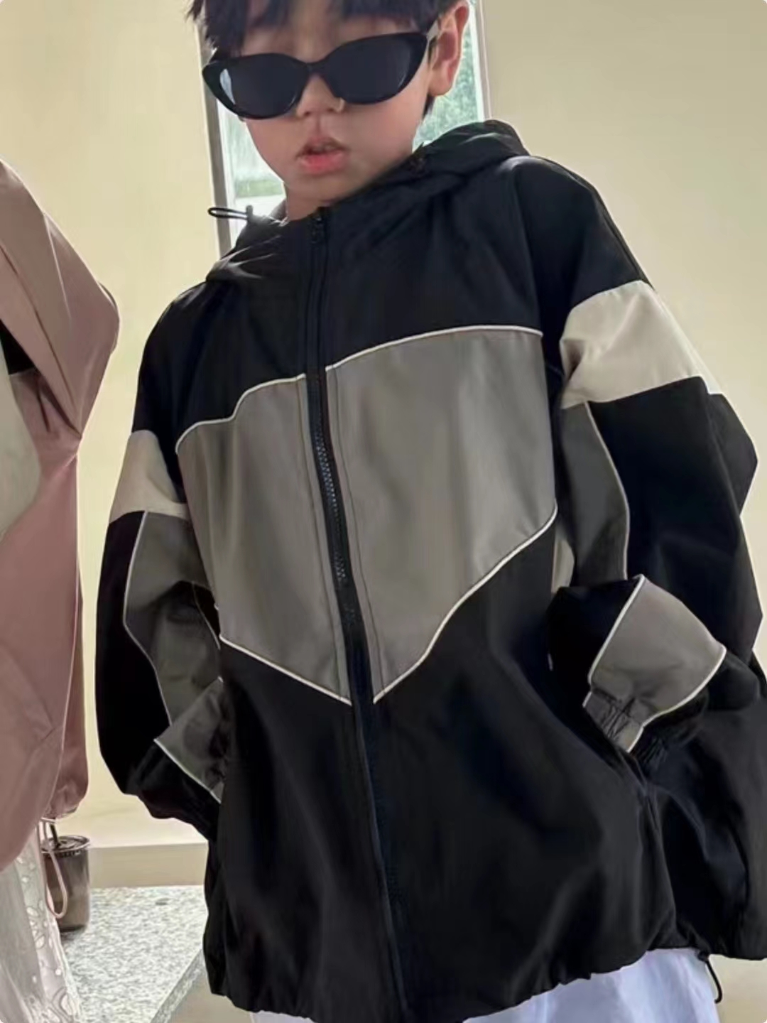 2023球时尚百搭休闲三拼撞色风衣