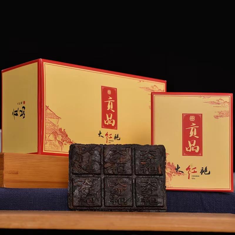 武夷山贡茶大红袍茶叶浓香型乌龙茶叶岩茶50g礼盒装送人高端大气