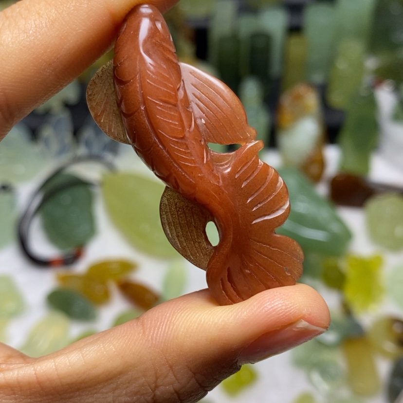 【闪购商品】蛇纹石玉颈饰合金精***
