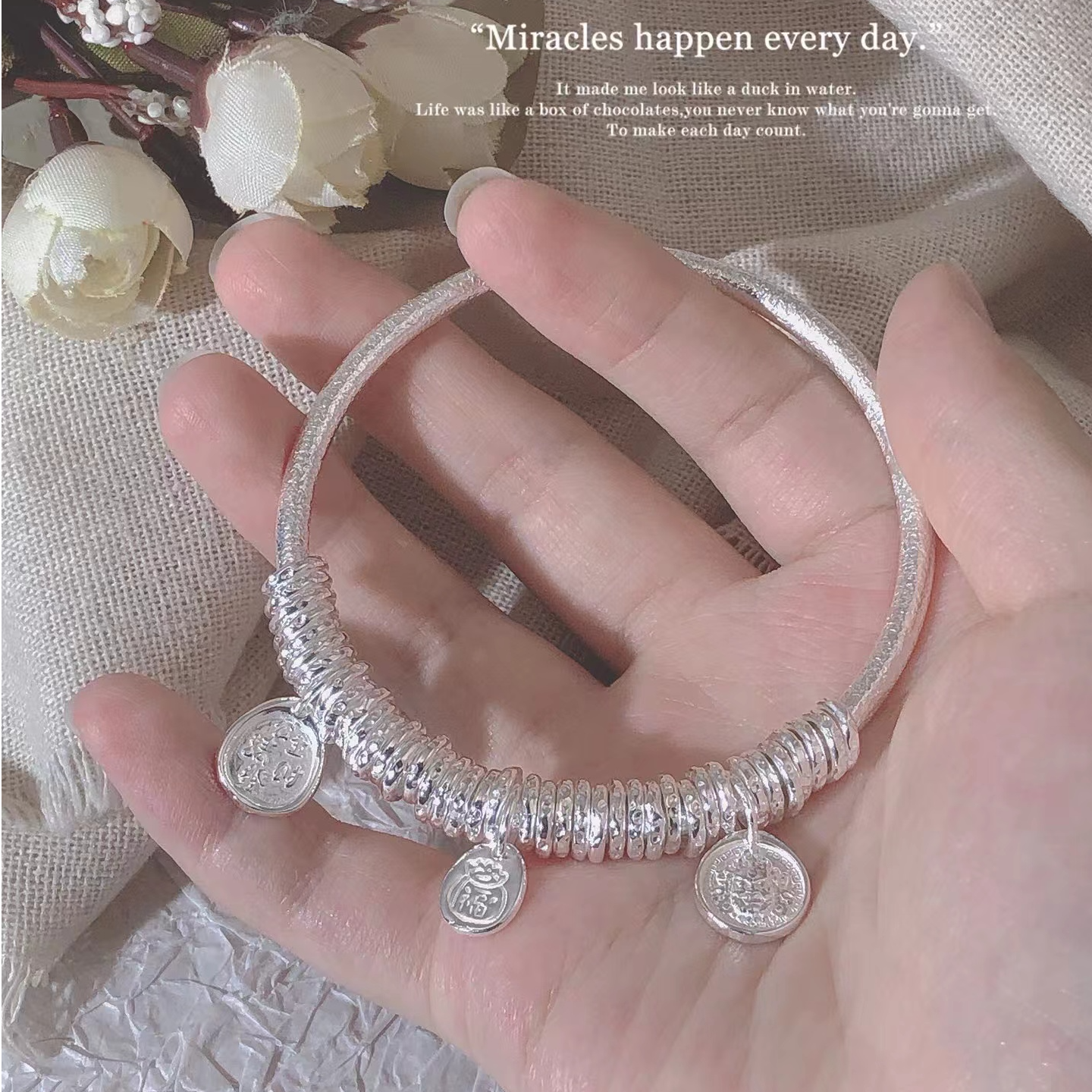 足银手镯 锤纹盘缠百搭闭口手镯ins手工磨砂