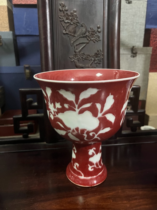 季红留白高足碗陶瓷