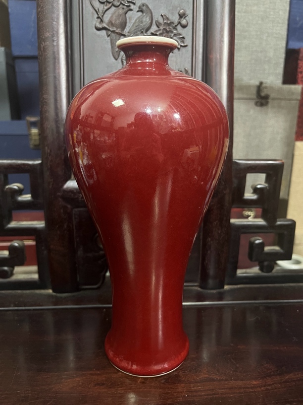 祭红釉梅瓶陶瓷花瓶摆件