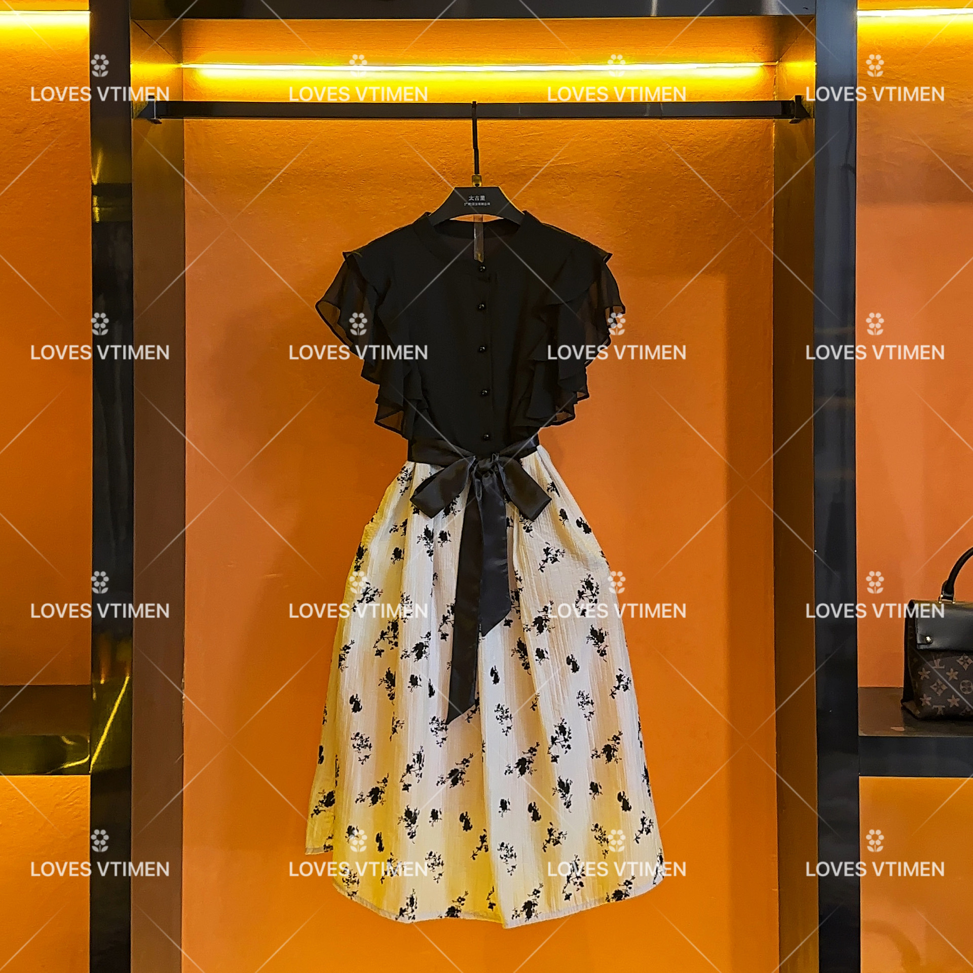 JOJO-编码40-高级感法式优雅夏季奢华显瘦连衣裙LOVES-A071短袖