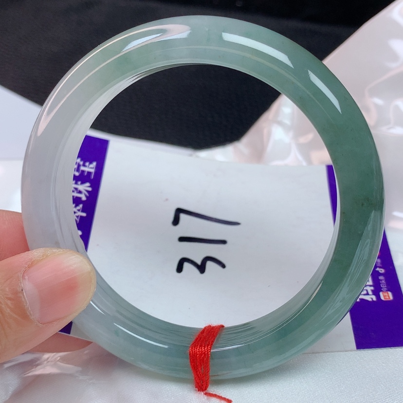 【闪购商品】翡翠手镯未镶嵌58