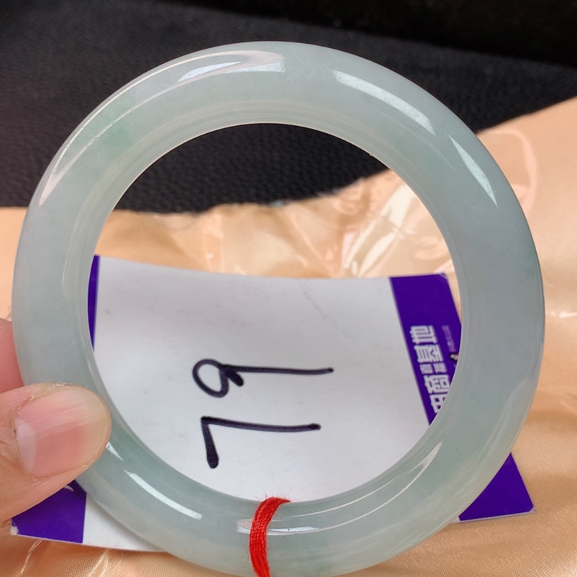 【闪购商品】翡翠手镯未镶嵌61