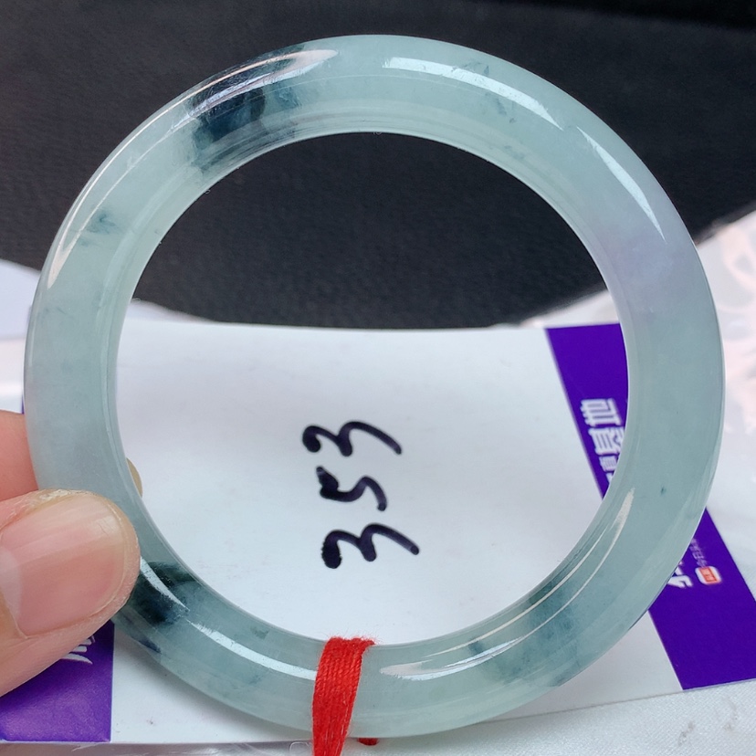 【闪购商品】翡翠手镯未镶嵌56