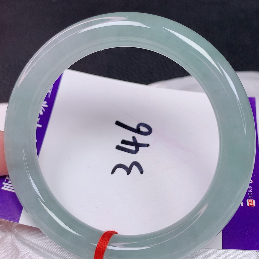 翡翠手镯未镶嵌56+ 翡翠手镯