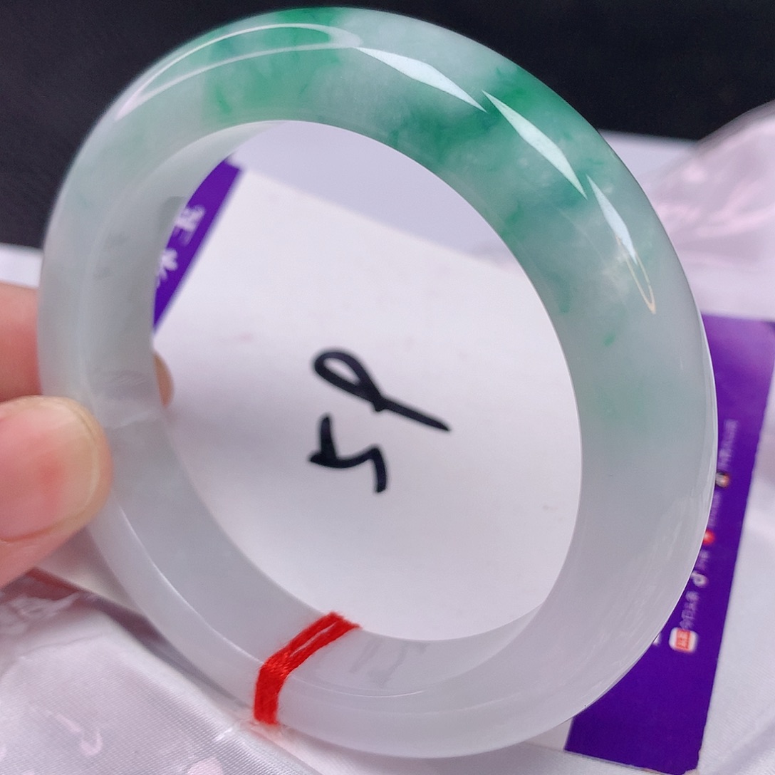 翡翠手镯未镶嵌55 翡翠手镯