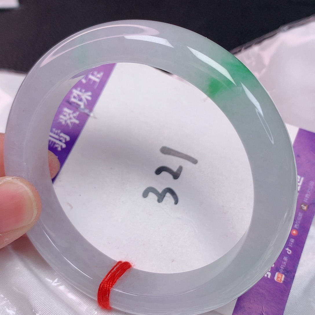 翡翠手镯未镶嵌59+ 翡翠手镯