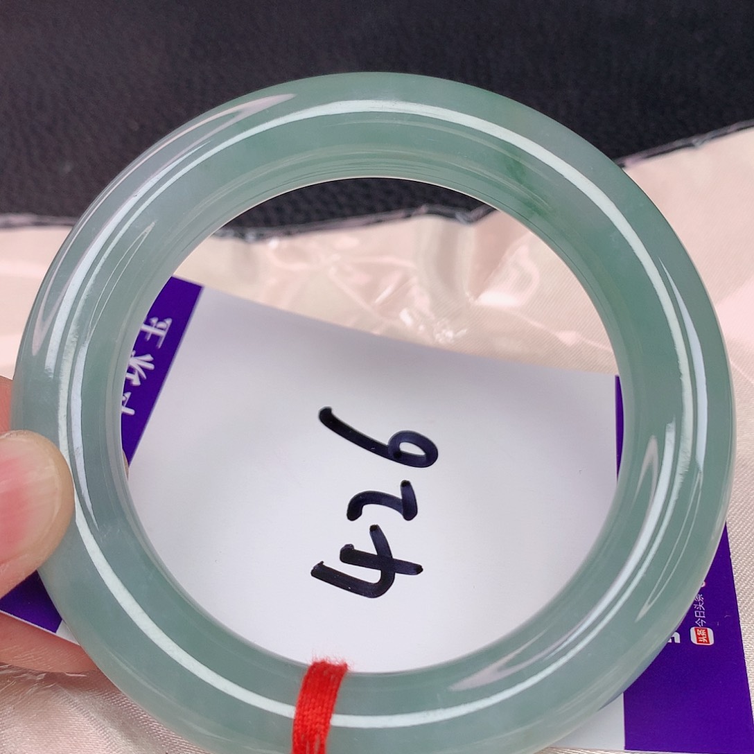 翡翠手镯未镶嵌57 翡翠手镯