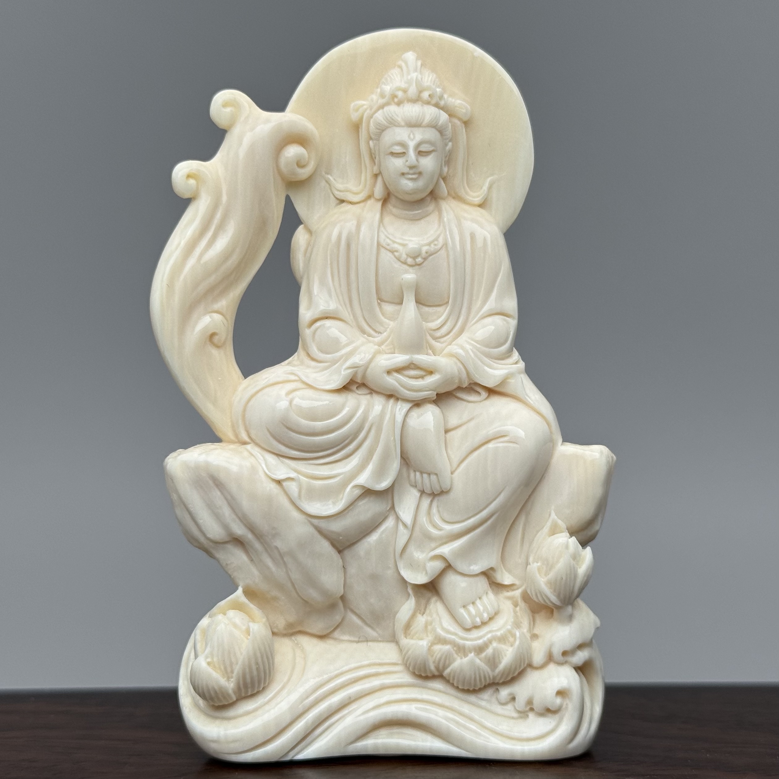 DEZHI/德志【双11特惠】80*50*15mm自在观音41g猛犸摆件K426