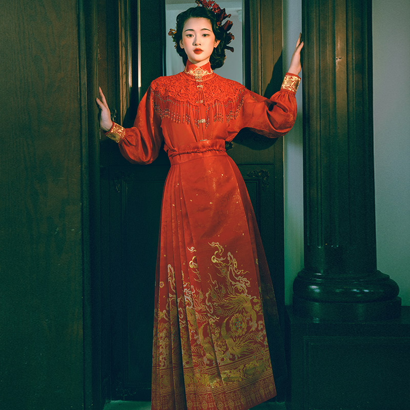 重回汉唐 凤仪 改良竖领对襟衫红色马面裙云肩结婚订婚女款